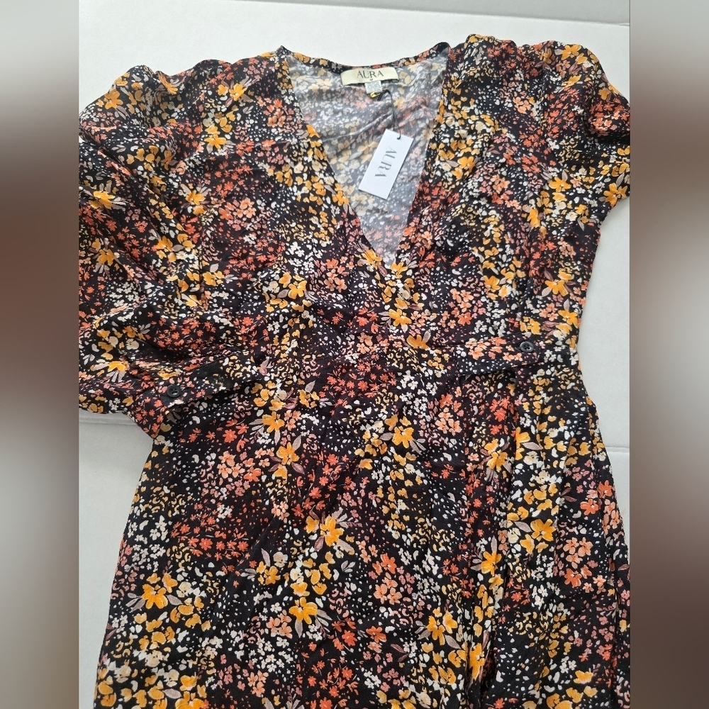 NWT Aura The Label Ember Print Wraping Mini Dress Size Medium - Picture 11 of 12